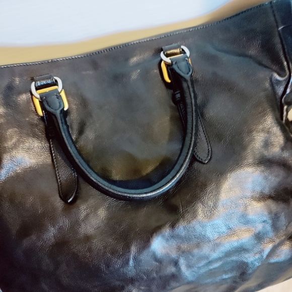 Prada Glacé Black Leather Tote Bag – Gold & Silver Hardware – Rare & Pristine! - Picture 9 of 15